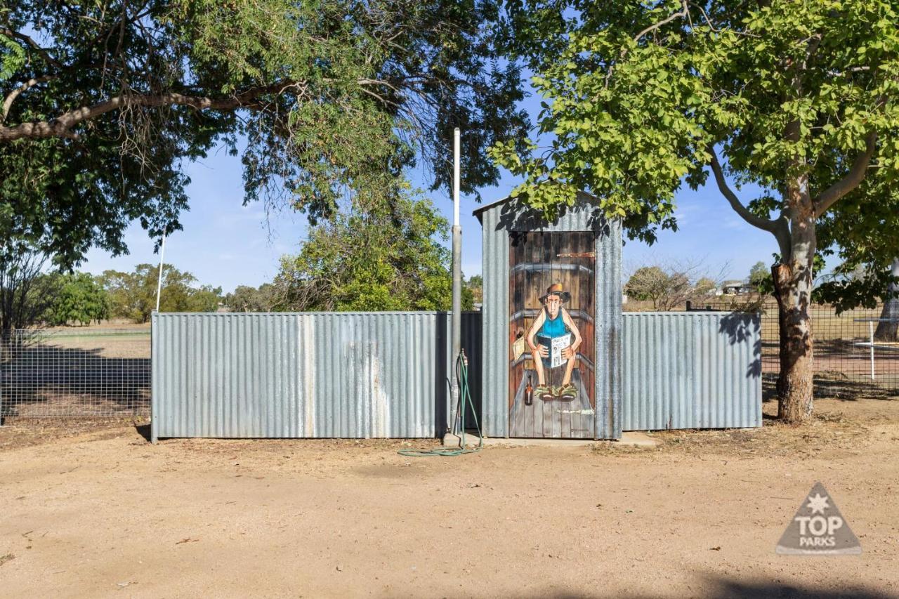 Hotel Charters Towers Tourist Park Exterior foto